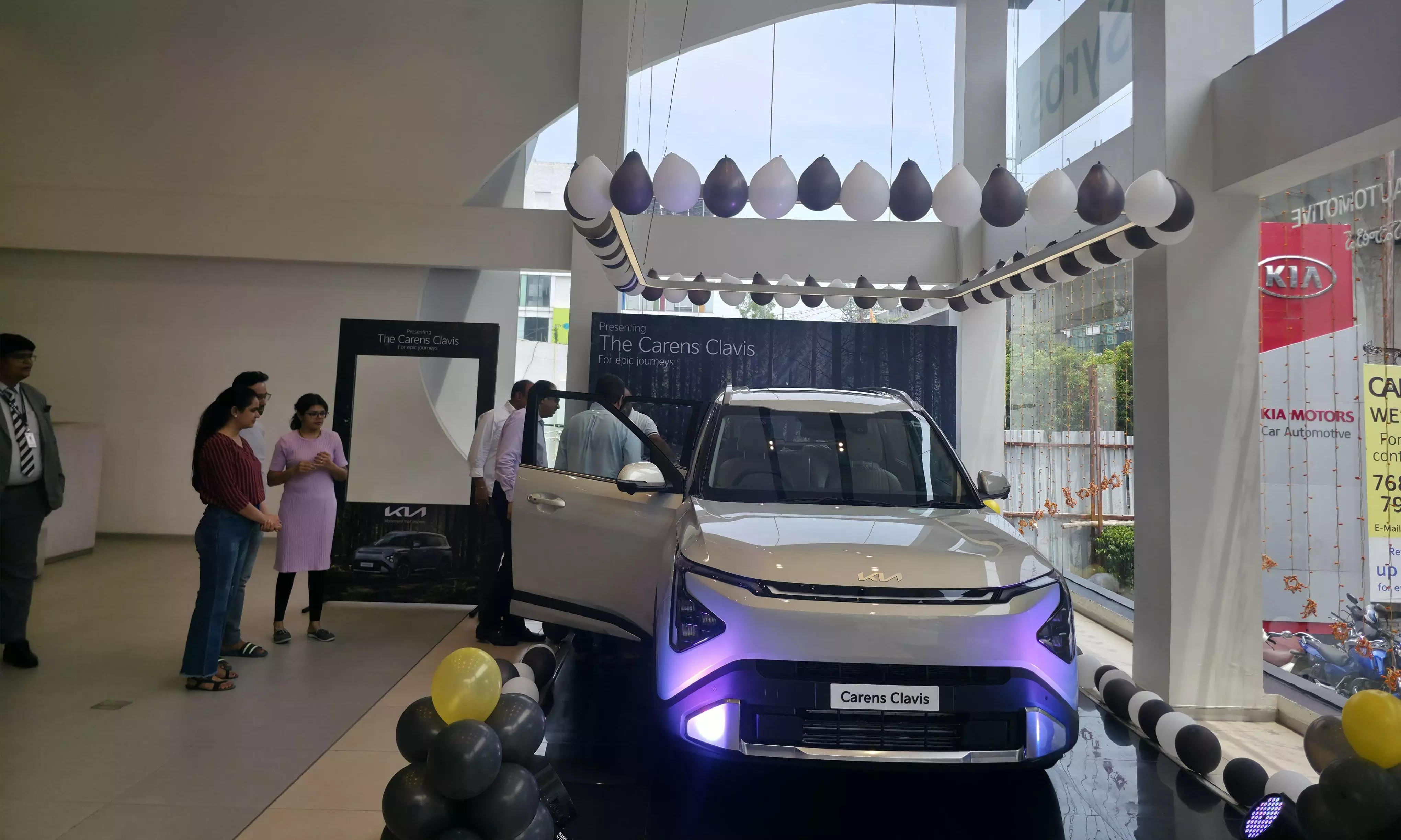 Kia Premium Variant Clavis of Carens MPV in India Kia Premium Variant Clavis of Carens MPV in India