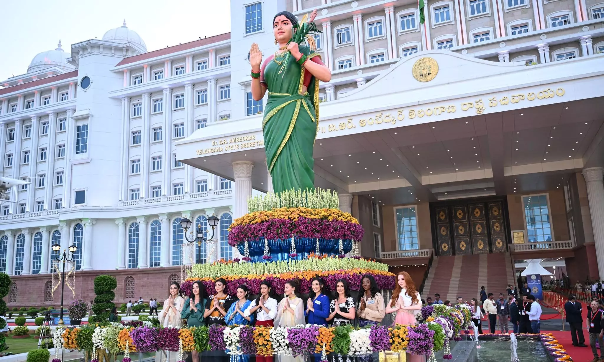 Miss World Contestants Get Glimpse of Telangana