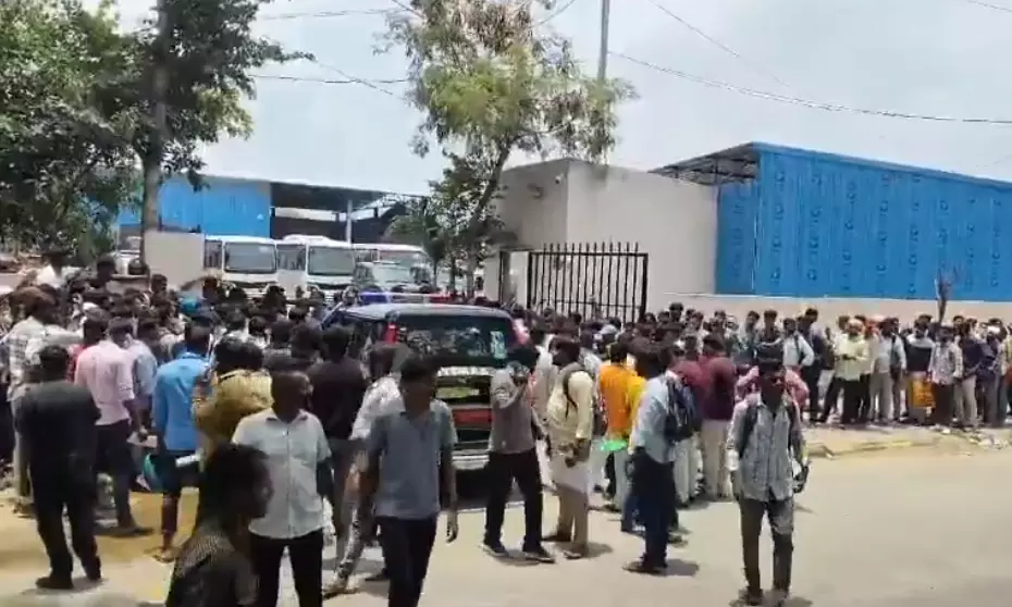 Hyderabad: Youth Queue up for Driver Posts at HYDRAA Office