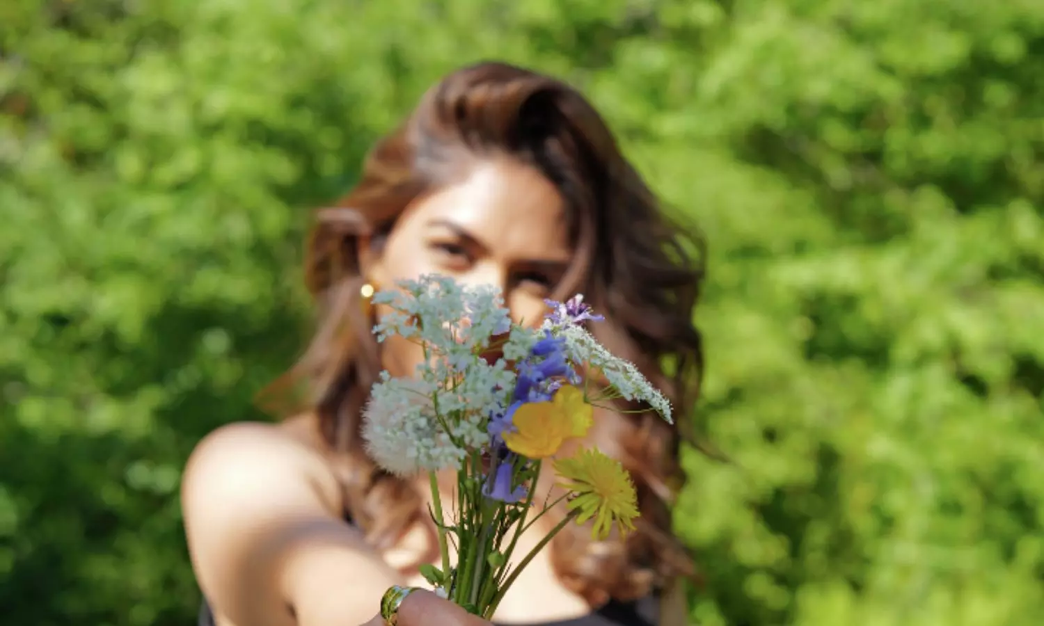 Mrunal Thakur Blooms In Black And Gold