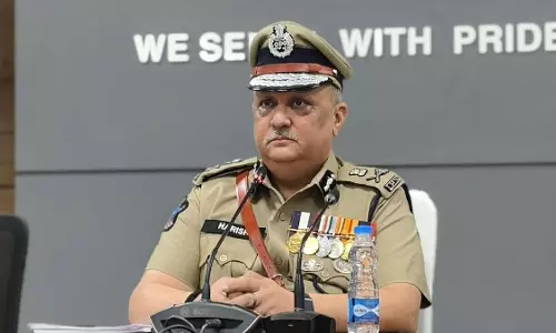 DGP Harish Kumar Felicitates Forensics Teams for Quickly Identifying Kurnool Bus Fire Victims