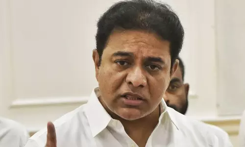 KTR Criticises Government Over Farming Water Woes