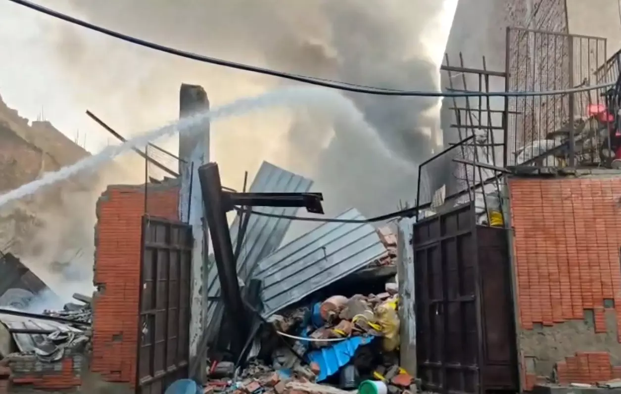 Building Collapses After Massive Fire at Factory Triggers Blast in Delhi