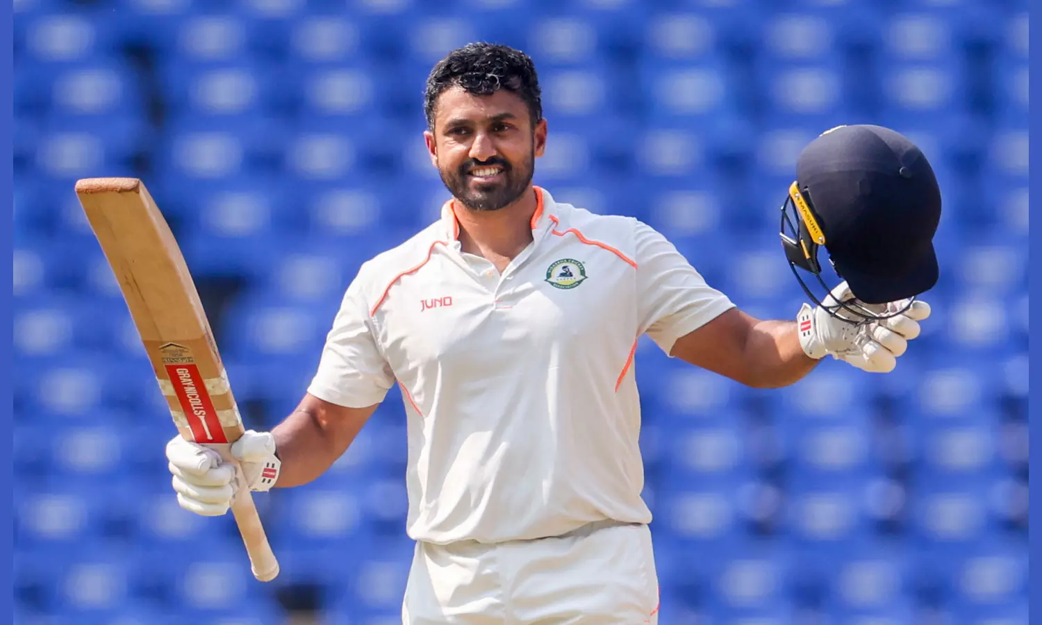 Extraordinary Tale of Comeback: After 8 Years, Cricket Gives Another Chance to Karun Nair Extraordinary Tale of Comeback: After 8 Years, Cricket Gives Another Chance to Karun Nair