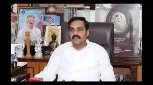 Rumours Spread Over Kakani Govardhan Reddy’s Arrest in Kerala Rumours Spread Over Kakani Govardhan Reddy’s Arrest in Kerala