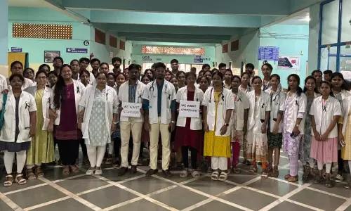 Telangana: Private Medicos Protest for Stipend