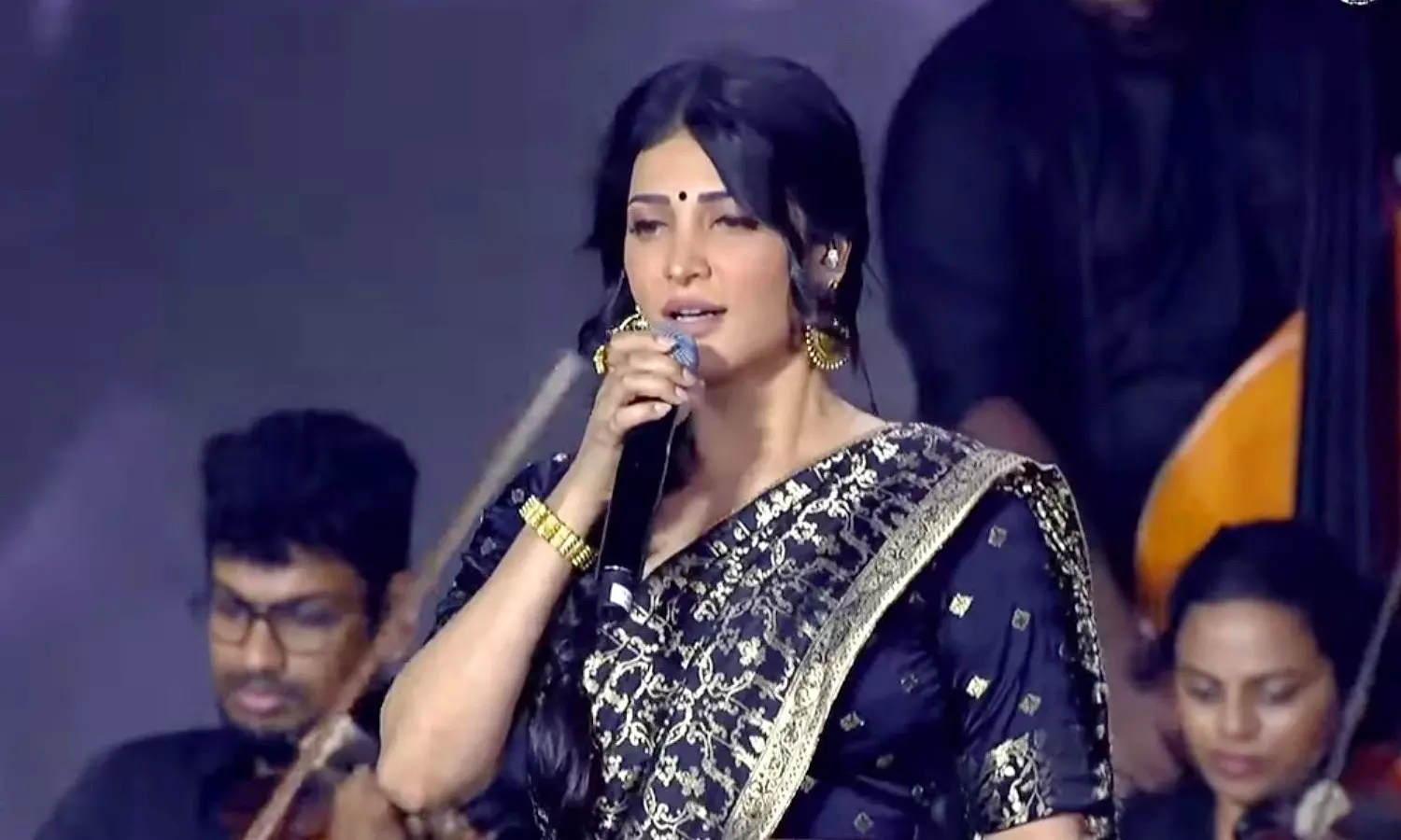 Shruti Haasan’s Magical Voice Elevates Thug Life Track Vinveli Nayaga