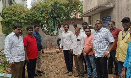 Chilkalguda School Principal’s Agitation Solves Students Pathway Issue