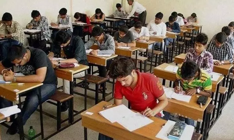 Karnataka Lowers SSLC, PUC Pass Marks to 33%