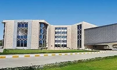 Hyderabad: FDDI Honours Class 12 Toppers