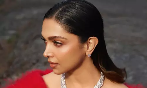 Deepika Padukone Wows In A Voluminous Red Gown