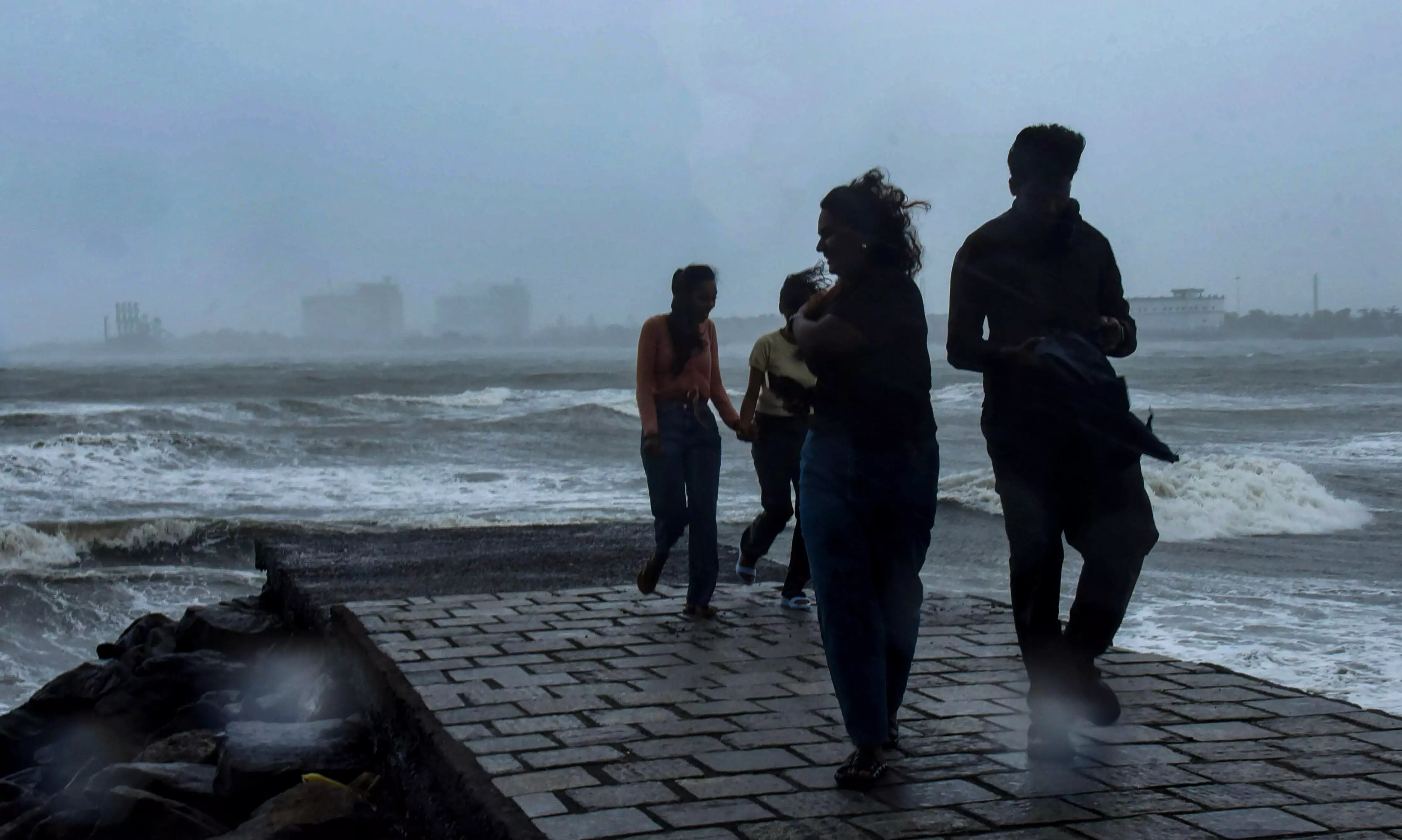 IMD Issues Red Alert for 3 Kerala Districts, Orange Alert for 11 on May 30