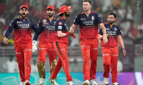 Bengaluru Thrash Punjab by Eight Wickets to Reach IPL Final