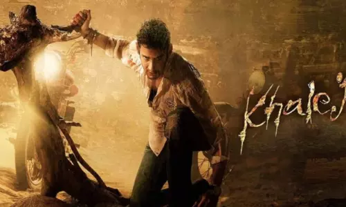 Re-release Frenzy: Real Snake At Khaleja Screening Causes Chaos