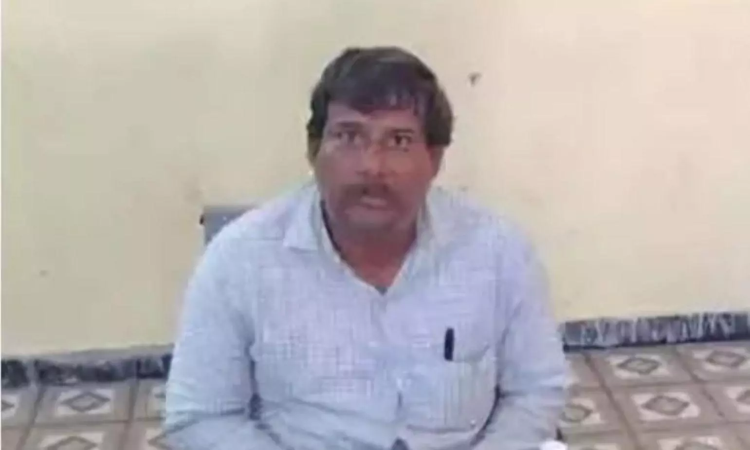 ACB Nabs Surveyor Taking Bribe From Farmer in Rajanna Sircilla