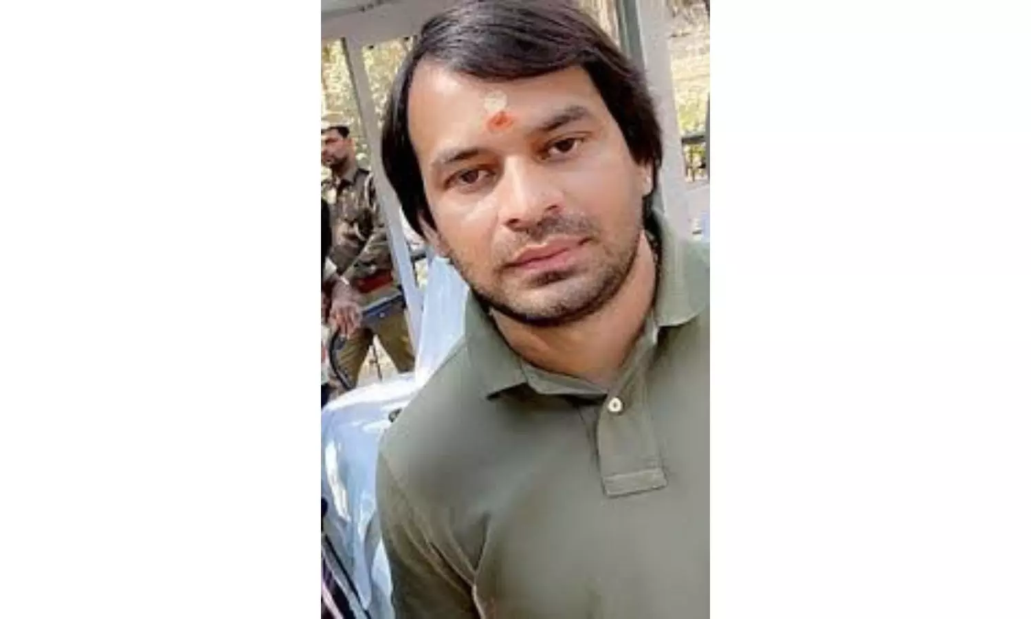 Tej Pratap Yadav Pens Heartfelt Note to Parents After Ouster from RJD, Family