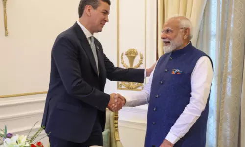 Modi, Paraguay Prez Discuss Def, Space, Tech To Boost Ties