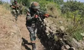 16 Naxals Surrender Before Police In Bastar