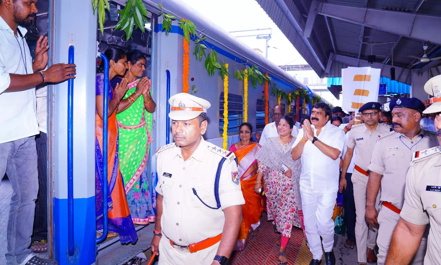 MP Flags Off Anantapur–Bengaluru Train; Urges For Vande Bharat Via Anantapur