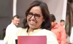 Congress Leader Opposes Transfer Of 8.05-Hectare To Adani For Relocation Of Dharavi Residents