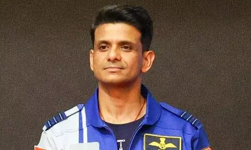 Astronaut Shubhanshu Shukla Inspires AKTU Graduates With Space Mission Lessons