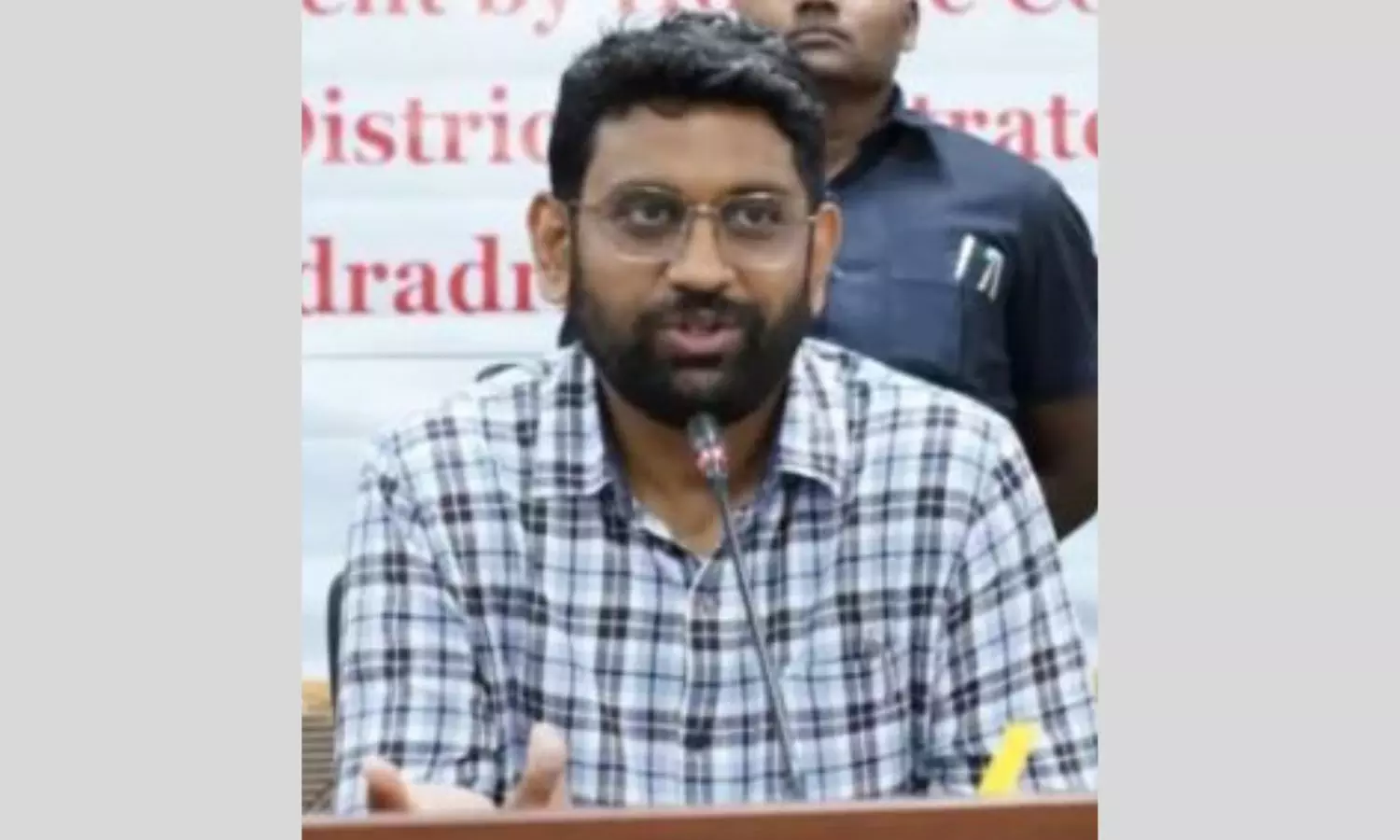 জল রক্ষণাবেক্ষণের জন্য উদ্যোগের জন্য এই কেন্দ্রটির প্রশংসা করা হয়েছে