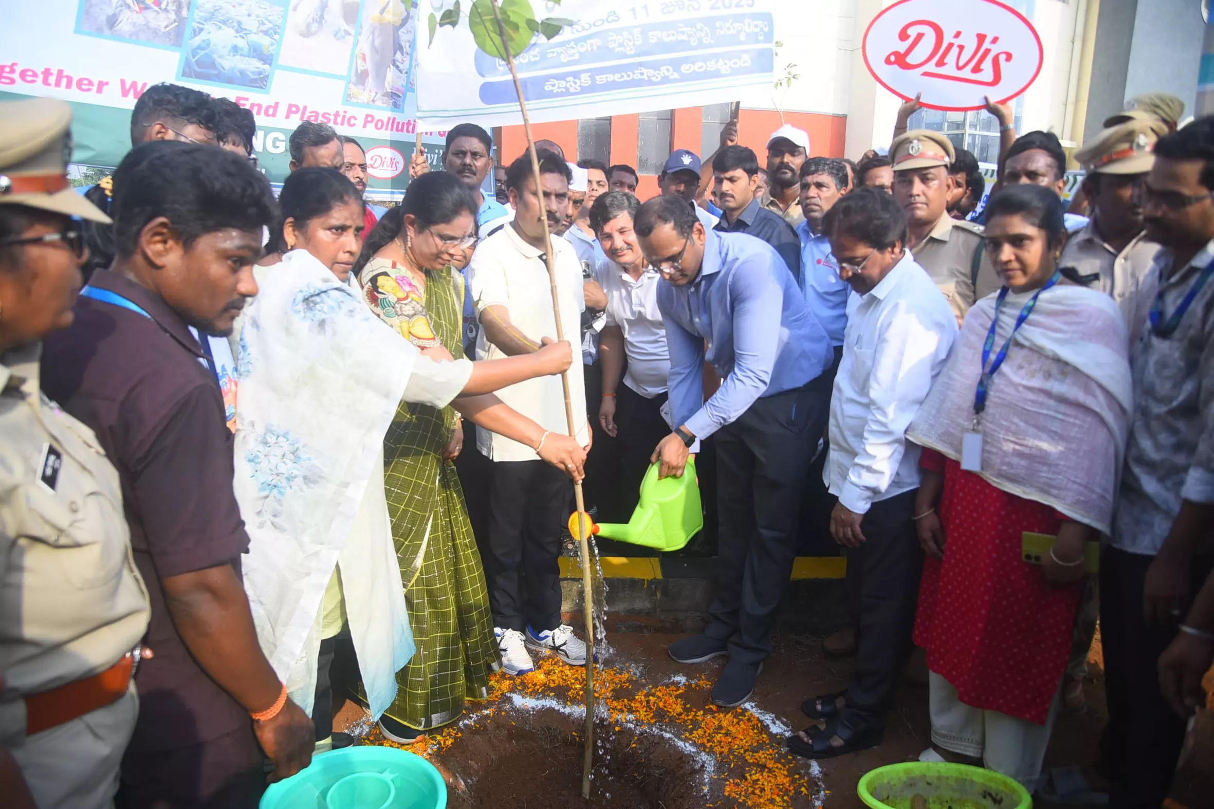 Vizag Marks World Environment Day With 1 Lakh Saplings And Anti-Plastic Drive Vizag Marks World Environment Day With 1 Lakh Saplings And Anti-Plastic Drive