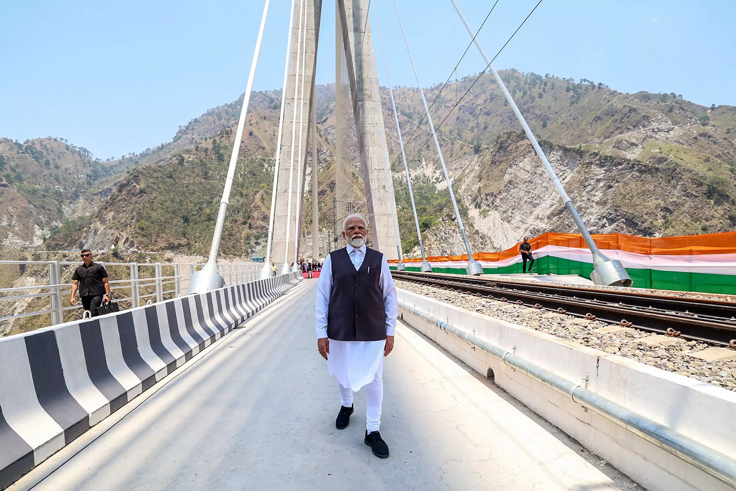 DC Edit | Rail Link to Bring J&K Closer DC Edit | Rail Link to Bring J&K Closer