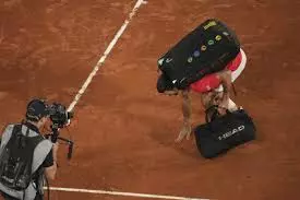 Djokovic Unsure Of Playing at French Open