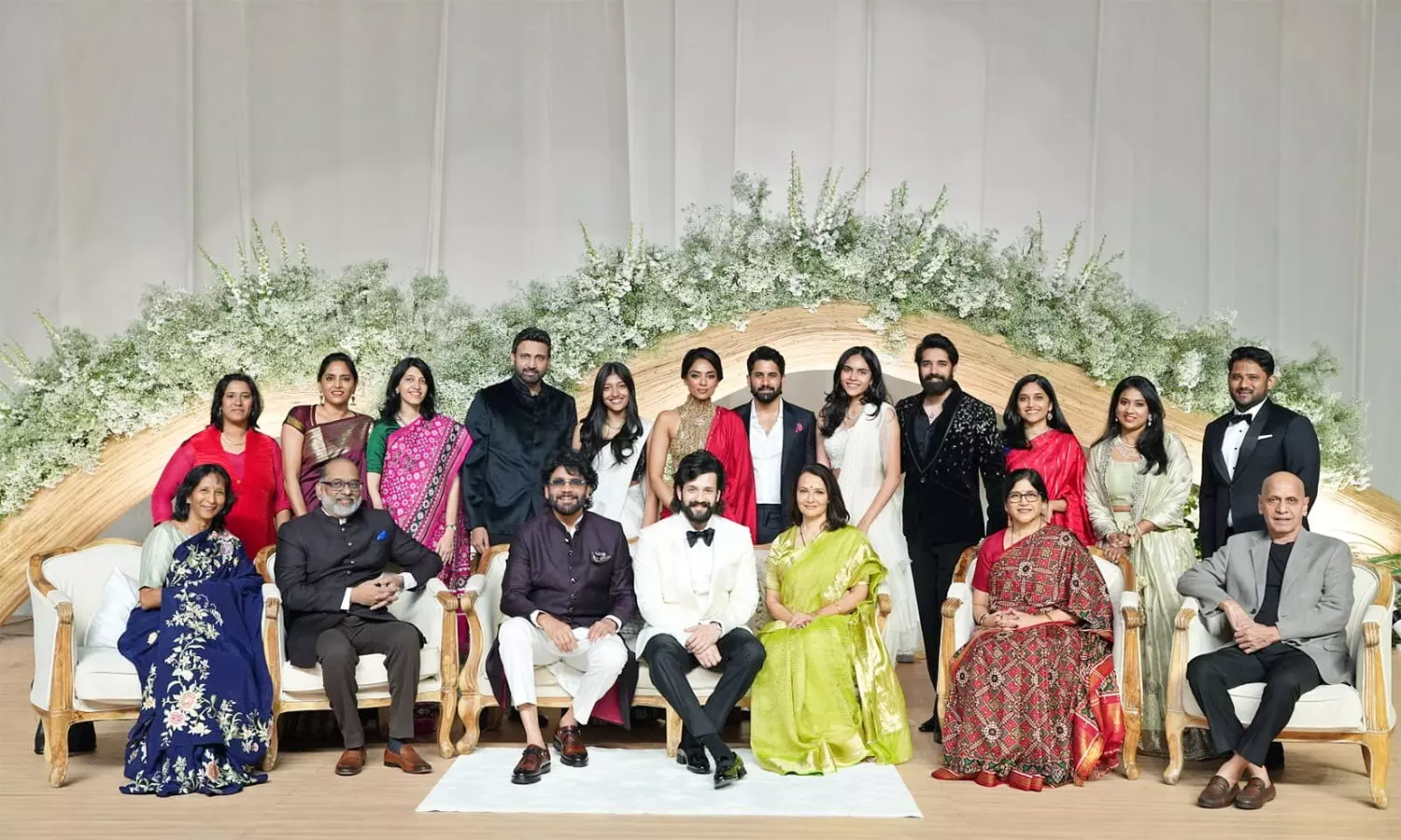 Mahesh Babu, Suriya, Yash Grace Akhil-Zainabs Reception Mahesh Babu, Suriya, Yash Grace Akhil-Zainabs Reception