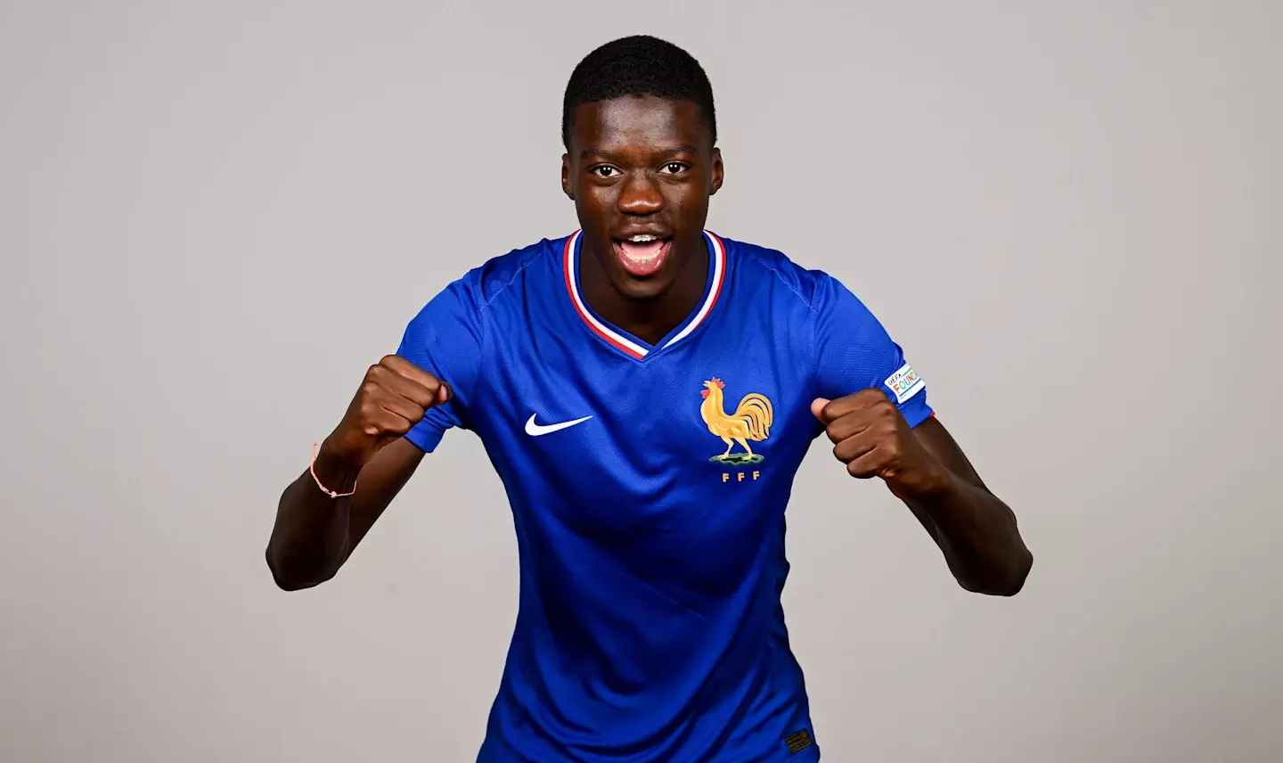 Chelsea Signs French Defender Sarr From Strasbourg