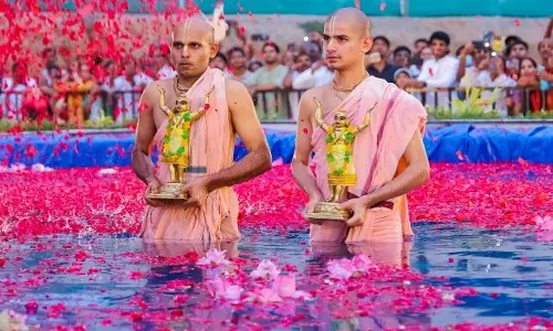 Hare Krishna Celebrates Chida-Dahi Festival