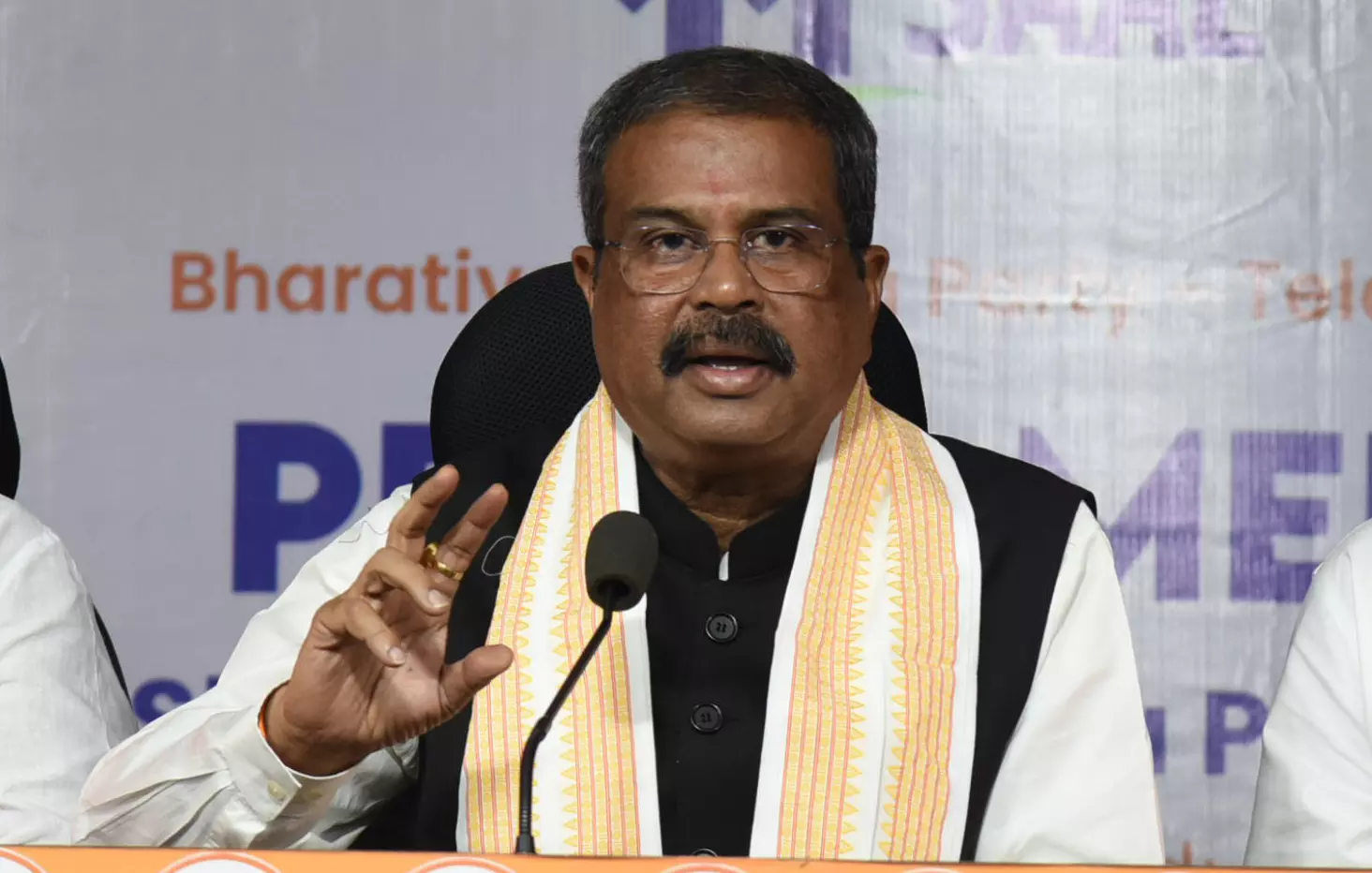 Dharmendra Pradhan Highlights Indias Rise from Fragile Five to Fourth Largest Economy