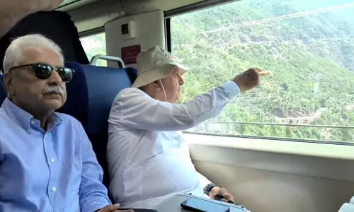 Farooq Abdullah Takes Maiden Ride on Vande Bharat Train