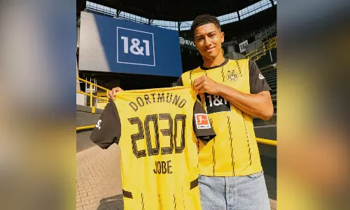 Borussia Dortmund Signs Jude Bellinghams Younger Brother Jobe Bellingham