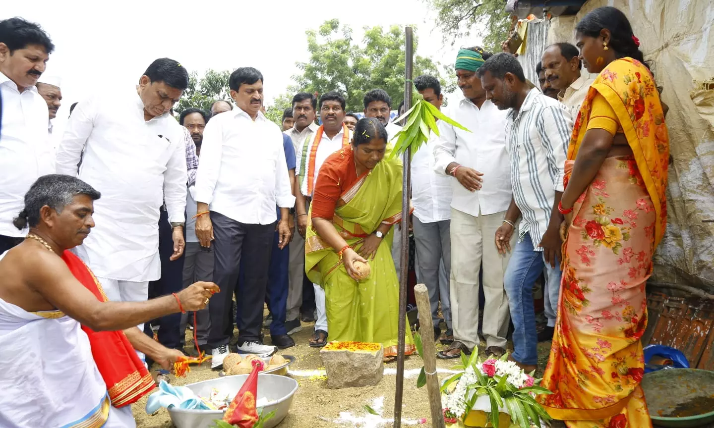 Ponguleti: Free Sand For Indiramma Houses