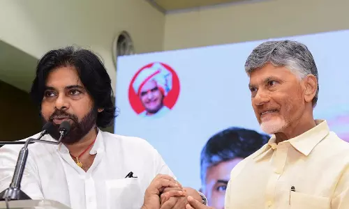 Exclusive: AP CM to Meet Tollywood Bigwigs on June 15?