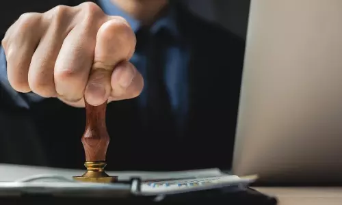 DC Edit | Social Media & Visas: Fears Rise