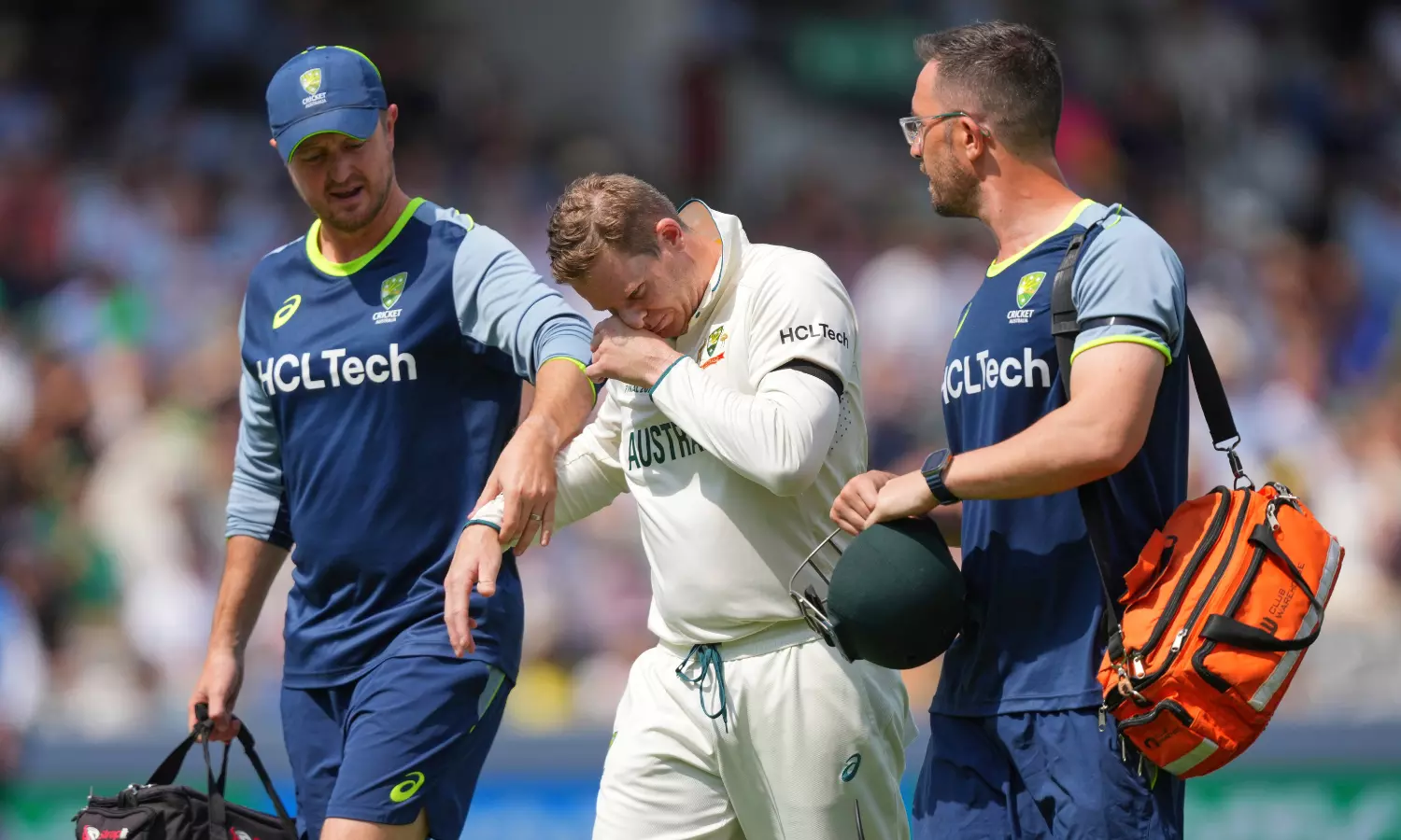 Australia Coach Vettori Opens on Smiths Injury