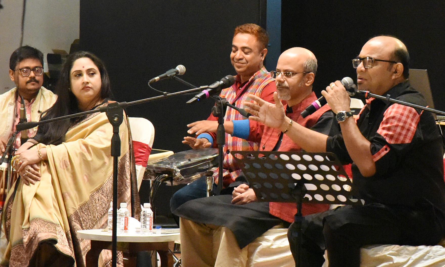 DilKashi: Hyderabad Concert Blends Poetry, Music, and Culture