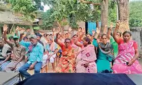 Tribal Families In Anakapalle Face Blackout Over Sudden Bills Tribal Families In Anakapalle Face Blackout Over Sudden Bills