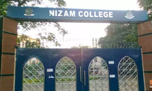 Nizam College In A Mess