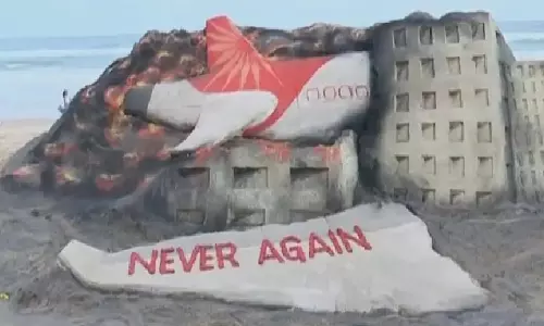 Sudarsan Pattnaik Pays Sand Art Tribute to Air Crash Victims