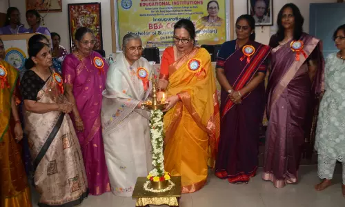 Sudha Dev Varma, First Lady of Telangana, Inaugurates BBA Course at Mahila Dakshata Samiti Educational Institutions