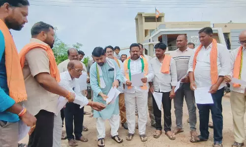 Sirpur (T) MLA Burns Copies of Go 49