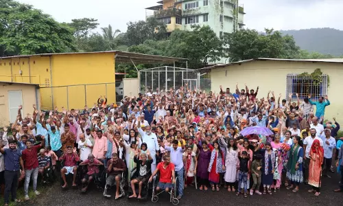 Destitute Celebrate Father’s Day With Pastor KM Philip At Seal Ashram, Near Mumbai