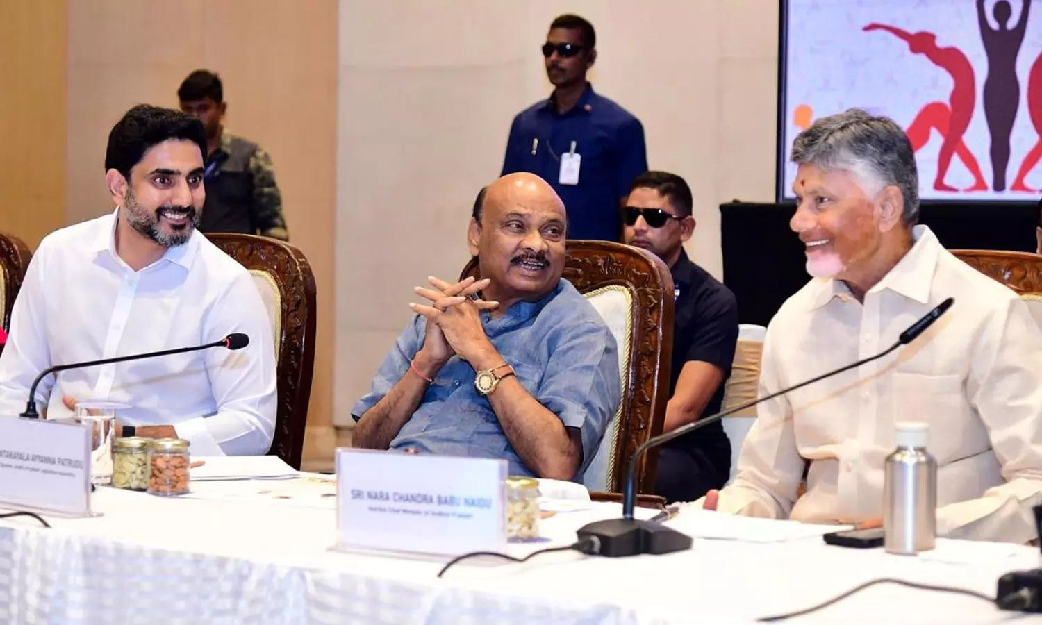 CM Urges Party Cadre To Strengthen Grassroots Outreach