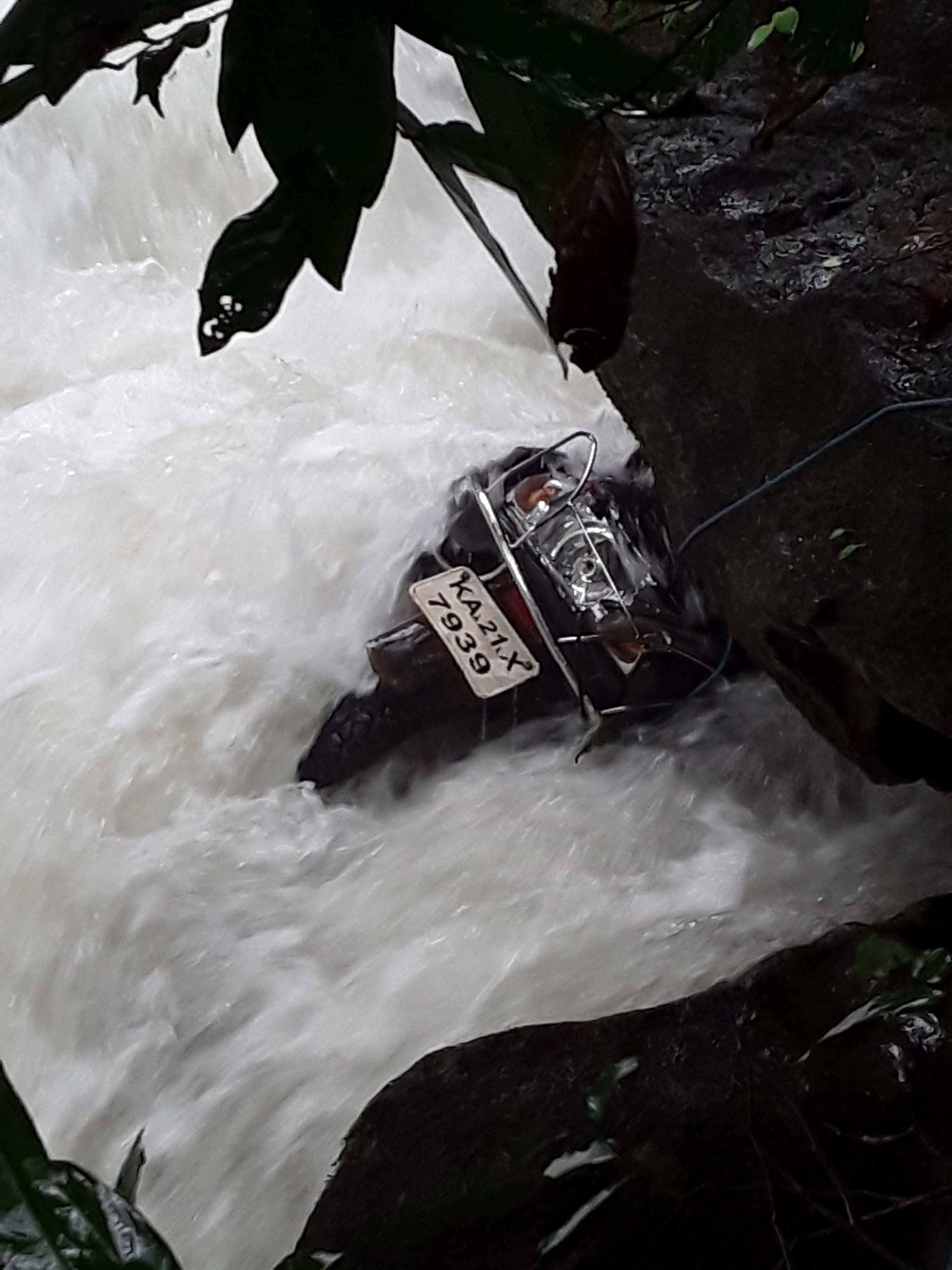 Youths Survive Drowning; Villagers Demand Infrastructure in Karnataka