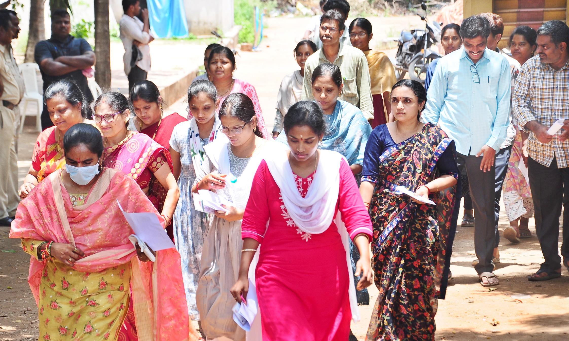 DSC Social Studies Exam Sees High 95.11% Attendance