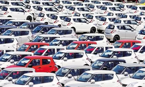 Vehicle Wholesales Rise 2% in May, Says SIAM